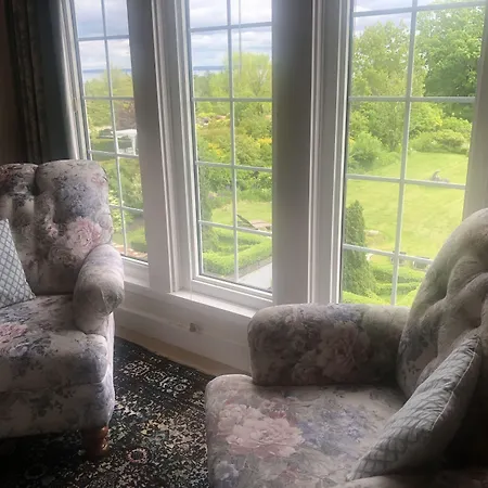 Kingsbrae Inn-3